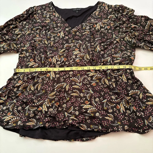Lane Bryant Lined Floral Peplum Blouse Plus Size - Picture 9 of 11